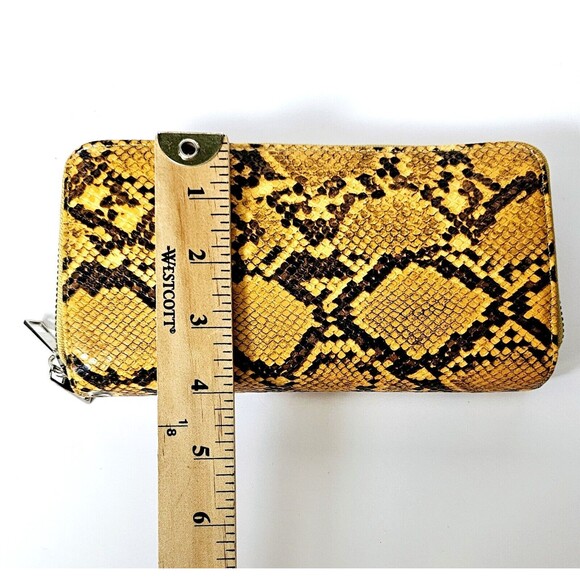 Wristlet Wallet Faux Snake Skin Card Slots Metal Double Zipper 8"x4"x2 "NWOT! - Picture 9 of 14